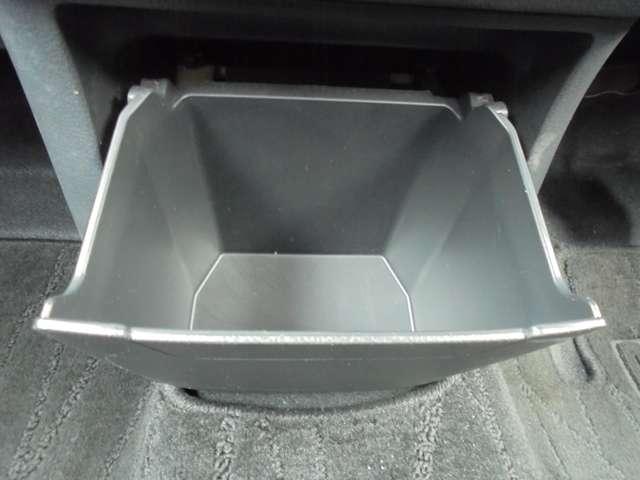 デイズ 660 ハイウェイスターX 純正ナビ&アラウンドビューモニタ-&ドラ ブレーキサポート 禁煙 全周囲カメラ LED ドライブレコーダー 1オーナー インテリジェントキー ETC レーンキープ バックカメラ ナビTV アイドリングストップ オートエアコン 記録簿 キーレス(7枚目)