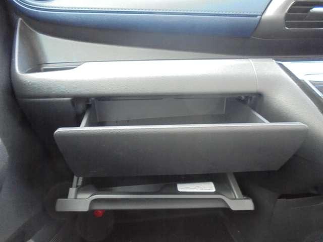 デイズ 660 ハイウェイスターX 純正ナビ&アラウンドビューモニタ-&ドラ ブレーキサポート 禁煙 全周囲カメラ LED ドライブレコーダー 1オーナー インテリジェントキー ETC レーンキープ バックカメラ ナビTV アイドリングストップ オートエアコン 記録簿 キーレス(10枚目)