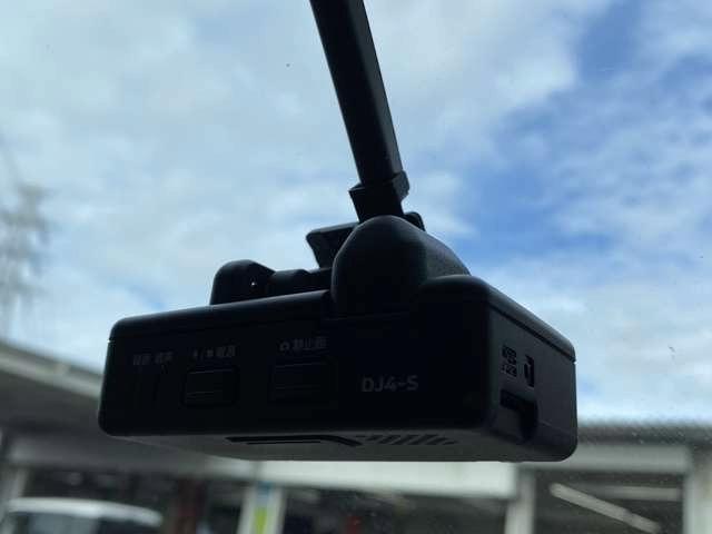 デイズルークス ６６０　Ｘ　プリクラッシュ　全周囲　アイドリングストップ機能　１オーナー車　禁煙　Ｓキー　ナビＴＶ　点検記録簿付　ドラレコ　運転席エアバック　デュアルエアバッグ　バックカメラ　フルオートエアコン　サイドエアバッグ（13枚目）