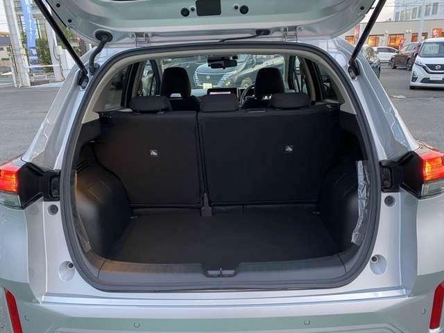 ノート 1.2 X 純正メモリ-ナビ&バックモニタ-&ドライブ リアカメラ 衝突被害軽減ブレ-キ 禁煙車 LEDヘッドライト レーンアシスト インテリジェントキー ワンオーナー ドラレコ アイドリングストップ 整備記録簿 ワンセグTV TVナビ メモリーナビ(18枚目)