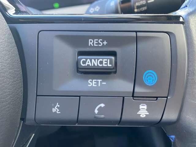 ノート １．２　ＡＵＴＥＣＨ　クロスオーバー　試乗車ＵＰ　スマートキ　踏み間違い衝突防止アシスト　３６０°カメラ　ＬＤＡ　アダクティブクルーズ　禁煙　ＬＥＤヘッドランプ　ドライブレコーダー　バックカメラ　フルオートエアコン　アルミホイール　メモリーナビ（9枚目）