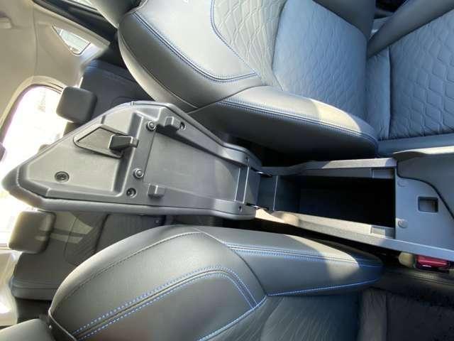 ノート １．２　ＡＵＴＥＣＨ　クロスオーバー　試乗車ＵＰ　スマートキ　踏み間違い衝突防止アシスト　３６０°カメラ　ＬＤＡ　アダクティブクルーズ　禁煙　ＬＥＤヘッドランプ　ドライブレコーダー　バックカメラ　フルオートエアコン　アルミホイール　メモリーナビ（12枚目）