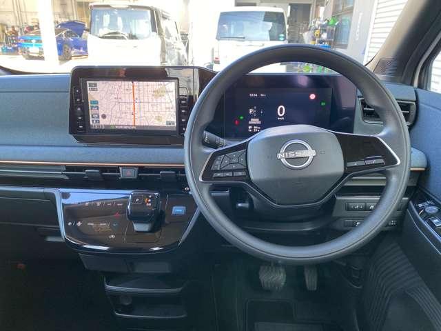 サクラ Ｘ　アラウンドヴューモニター　運転席エアバック　ＡＡＣ　ＬＥＤヘッドランプ　スマートキー　禁煙車　ドラレコ　キーレスエントリー　ワンオーナー　バックモニター　パワーステアリング　アルミホイール　ＡＢＳ（3枚目）