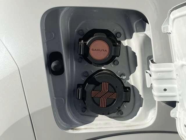 サクラ Ｘ　アラウンドヴューモニター　運転席エアバック　ＡＡＣ　ＬＥＤヘッドランプ　スマートキー　禁煙車　ドラレコ　キーレスエントリー　ワンオーナー　バックモニター　パワーステアリング　アルミホイール　ＡＢＳ（10枚目）