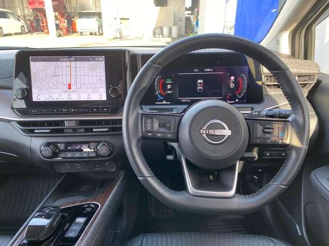 オーラ １．２　Ｇ　レザーエディション　ＮｉｓｓａｎＣｏｎｎｅｃｔナビ＆アラウンドビュ－モニタ　追突防止　レーダークルーズ　本革　車線逸脱警報装置　禁煙車　ＬＥＤ　ドライブレコーダー　記録簿　バックモニター　ＥＴＣ　インテリジェントキー　メモリーナビゲーション　ＡＷ　キーレスエントリー　ＡＢＳ（3枚目）