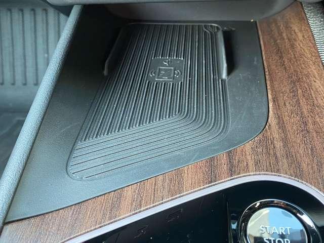 オーラ １．２　Ｇ　レザーエディション　ＮｉｓｓａｎＣｏｎｎｅｃｔナビ＆アラウンドビュ－モニタ　追突防止　レーダークルーズ　本革　車線逸脱警報装置　禁煙車　ＬＥＤ　ドライブレコーダー　記録簿　バックモニター　ＥＴＣ　インテリジェントキー　メモリーナビゲーション　ＡＷ　キーレスエントリー　ＡＢＳ（8枚目）