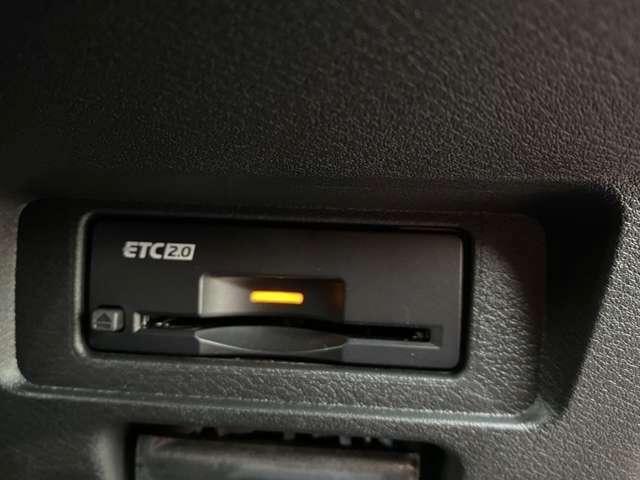 オーラ １．２　Ｇ　レザーエディション　ワンオーナ　追突防止　本革　車線逸脱警報装置　禁煙車　ＬＥＤ　記録簿　バックモニター　ＥＴＣ　メモリーナビゲーション　ＡＷ　キーレスエントリー　オートエアコン　ＡＢＳ　パワーウィンドウ　ＩＳＳ（15枚目）