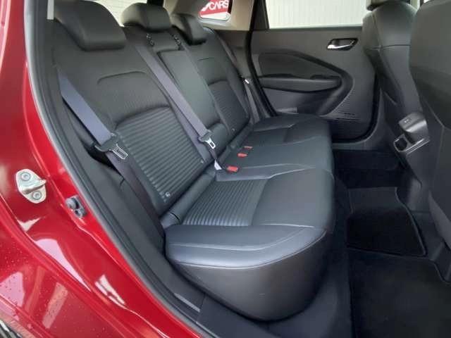 オーラ １．２　Ｇ　レザーエディション　ワンオーナ　追突防止　本革　車線逸脱警報装置　禁煙車　ＬＥＤ　記録簿　バックモニター　ＥＴＣ　メモリーナビゲーション　ＡＷ　キーレスエントリー　オートエアコン　ＡＢＳ　パワーウィンドウ　ＩＳＳ（20枚目）