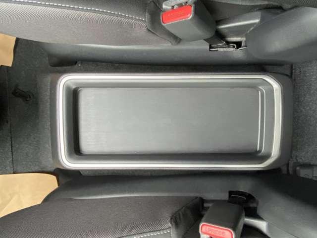 セレナ 1.2 e-POWER ハイウェイスター V 純正メモリ-ナビ/アラウンドビュ-モニタ-/ 360°カメラ エマジェンシーブレーキ 1オナ ナビ 寒冷地仕様 スマキー バックカメラ 禁煙 LED レーンアシスト 点検記録簿付 ドラレコ Aストップ サイドカーテンエアバック フルオートエアコン(14枚目)