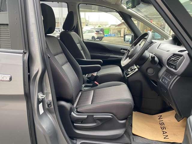 セレナ 1.2 e-POWER ハイウェイスター V 純正メモリ-ナビ/アラウンドビュ-モニタ-/ 360°カメラ エマジェンシーブレーキ 1オナ ナビ 寒冷地仕様 スマキー バックカメラ 禁煙 LED レーンアシスト 点検記録簿付 ドラレコ Aストップ サイドカーテンエアバック フルオートエアコン(15枚目)