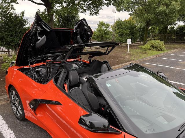 シボレーコルベット コンバーチブル　正規ディーラー車　カーボンインテリア　コンペティションスポーツバケットシート　フロントリフター　８インチタッチスクリーンパネル　純正カーナビ　フロント＆バックカメラ（15枚目）