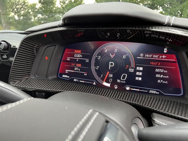 シボレーコルベット コンバーチブル　正規ディーラー車　カーボンインテリア　コンペティションスポーツバケットシート　フロントリフター　８インチタッチスクリーンパネル　純正カーナビ　フロント＆バックカメラ（35枚目）