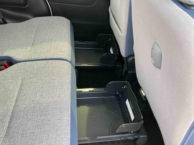 ムーヴキャンバス ストライプスＧ　スマアシ／プッシュボタンスタート／コーナーセンサー／オートライト／ＬＥＤヘッドランプ／フロントフォグランプ／オートエアコン／キーフリー／シートリフタ＆チルトステアリング／取扱説明書＆整備記録簿（28枚目）