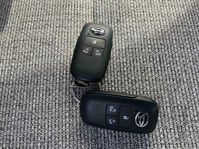 ムーヴキャンバス ストライプスＧ　スマアシ／プッシュボタンスタート／コーナーセンサー／オートライト／ＬＥＤヘッドランプ／フロントフォグランプ／オートエアコン／キーフリー／シートリフタ＆チルトステアリング／取扱説明書＆整備記録簿（32枚目）