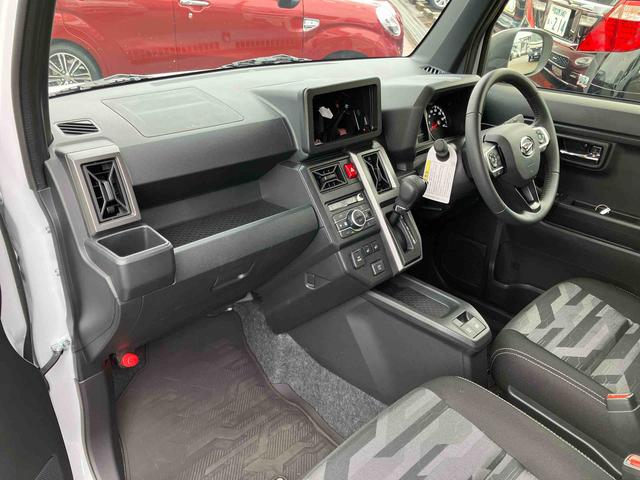 タフト G ダーククロムベンチャー スマアシ/コーナーセンサー/サイド&カーテンシールドエアバッグ/クルーズコントロール/バックカメラ/オ-トエアコン/オートライト/LEDヘッドランプ/オートハイビーム/取扱説明書&整備記録簿完備(3枚目)