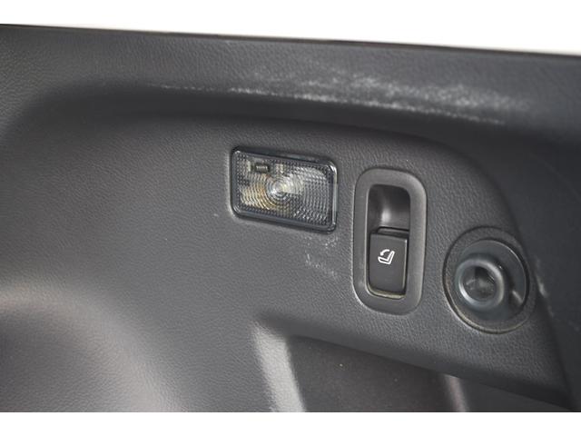 フォレスター ２．０ｉ－Ｌ　アイサイト　パナソニックナビＣＮ－ＲＥ０４Ｄ　バックカメラ　ＥＴＣ車載器　ドライブレコーダー　シートヒーター（50枚目）