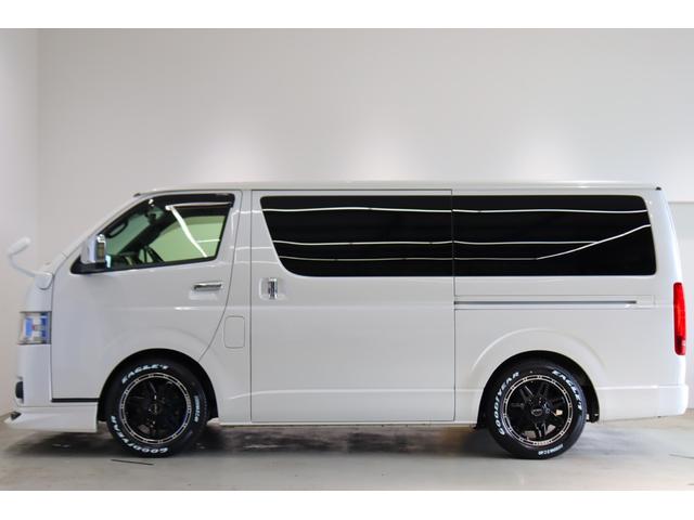 ハイエースバン 　スーパーＧＬ　ダークプライムＩＩディーゼル２ＷＤ　モデリスタフロントエアロ　純正７インチナビ　ＥＴＣ　ベットキット　パノラミックビューモニター　デジタルインナーミラー　プッシュスタートスマートキー（57枚目）