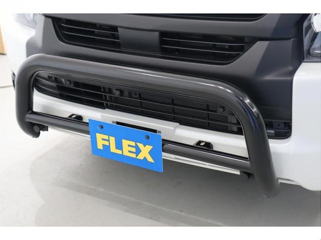 ハイエースワゴン ＧＬ　買取直販　床張り施工済み　ブラックエディション仕様　バンパーガード　ＦＬＥＸオーバーフェンダー　ＬＥＤテール　ＮＴ－１　１６インチＡＷ／ＴＯＹＯオープンカントリータイヤ　フルセグナビ／フリップダウン（6枚目）
