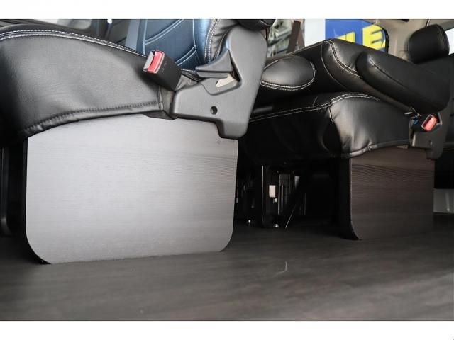 ハイエースワゴン ＧＬ　買取直販　床張り施工済み　ブラックエディション仕様　バンパーガード　ＦＬＥＸオーバーフェンダー　ＬＥＤテール　ＮＴ－１　１６インチＡＷ／ＴＯＹＯオープンカントリータイヤ　フルセグナビ／フリップダウン（13枚目）