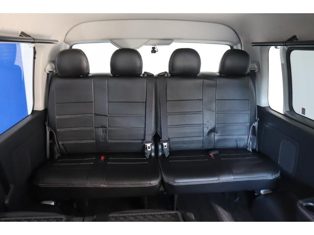 ハイエースワゴン ＧＬ　買取直販　床張り施工済み　ブラックエディション仕様　バンパーガード　ＦＬＥＸオーバーフェンダー　ＬＥＤテール　ＮＴ－１　１６インチＡＷ／ＴＯＹＯオープンカントリータイヤ　フルセグナビ／フリップダウン（24枚目）