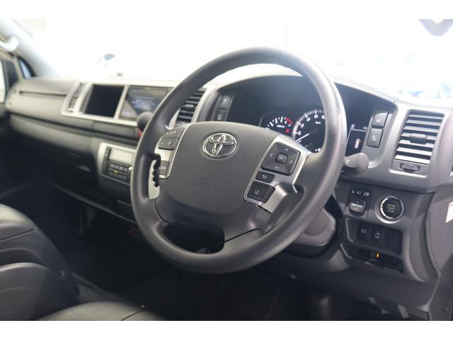 ハイエースワゴン ＧＬ　買取直販　床張り施工済み　ブラックエディション仕様　バンパーガード　ＦＬＥＸオーバーフェンダー　ＬＥＤテール　ＮＴ－１　１６インチＡＷ／ＴＯＹＯオープンカントリータイヤ　フルセグナビ／フリップダウン（31枚目）