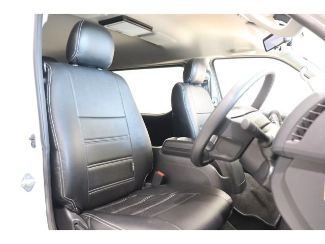 ハイエースワゴン ＧＬ　買取直販　床張り施工済み　ブラックエディション仕様　バンパーガード　ＦＬＥＸオーバーフェンダー　ＬＥＤテール　ＮＴ－１　１６インチＡＷ／ＴＯＹＯオープンカントリータイヤ　フルセグナビ／フリップダウン（32枚目）
