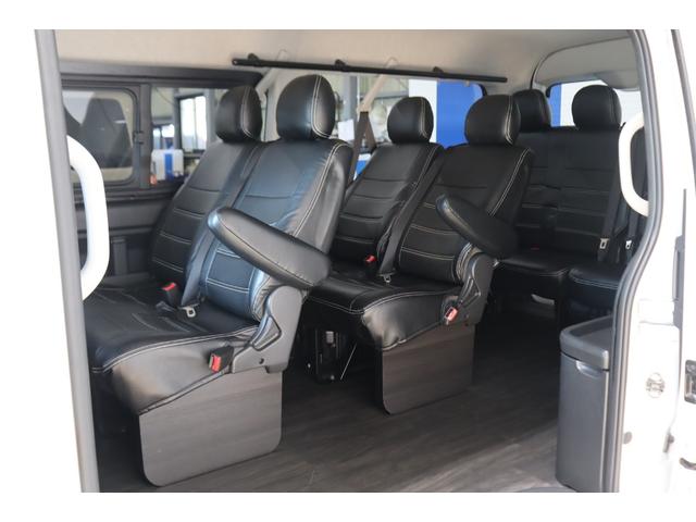 ハイエースワゴン ＧＬ　買取直販　床張り施工済み　ブラックエディション仕様　バンパーガード　ＦＬＥＸオーバーフェンダー　ＬＥＤテール　ＮＴ－１　１６インチＡＷ／ＴＯＹＯオープンカントリータイヤ　フルセグナビ／フリップダウン（64枚目）