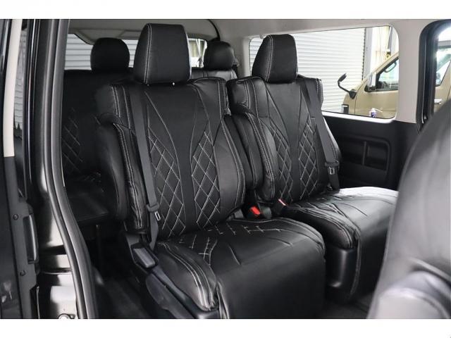 ハイエースワゴン ＧＬ　ロング　ファインテックツアラー　４キャプテンシート　両側自動ドア　アルパインＢＩＧＸ１１インチナビ　１２．８インチ後席モニター　ＥＴＣ２．０　ＨＤＭＩ端子　新品アルミホイール　ＬＥＤテール　デジタルインナーミラー　パノラミックビュー（3枚目）