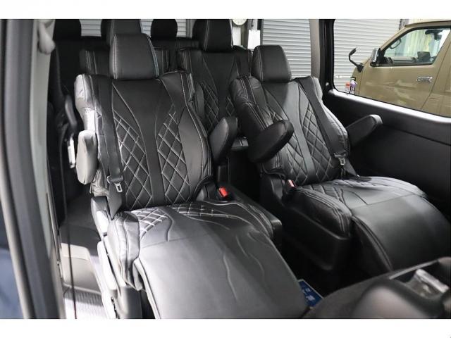 ハイエースワゴン ＧＬ　ロング　ファインテックツアラー　４キャプテンシート　両側自動ドア　アルパインＢＩＧＸ１１インチナビ　１２．８インチ後席モニター　ＥＴＣ２．０　ＨＤＭＩ端子　新品アルミホイール　ＬＥＤテール　デジタルインナーミラー　パノラミックビュー（4枚目）