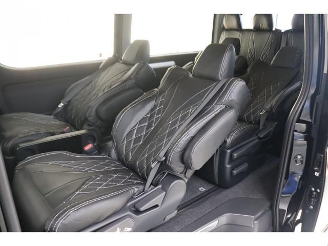 ハイエースワゴン ＧＬ　ロング　ファインテックツアラー　４キャプテンシート　両側自動ドア　アルパインＢＩＧＸ１１インチナビ　１２．８インチ後席モニター　ＥＴＣ２．０　ＨＤＭＩ端子　新品アルミホイール　ＬＥＤテール　デジタルインナーミラー　パノラミックビュー（5枚目）