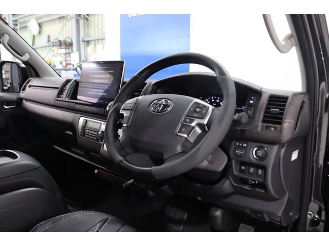ハイエースワゴン ＧＬ　ロング　ファインテックツアラー　４キャプテンシート　両側自動ドア　アルパインＢＩＧＸ１１インチナビ　１２．８インチ後席モニター　ＥＴＣ２．０　ＨＤＭＩ端子　新品アルミホイール　ＬＥＤテール　デジタルインナーミラー　パノラミックビュー（10枚目）