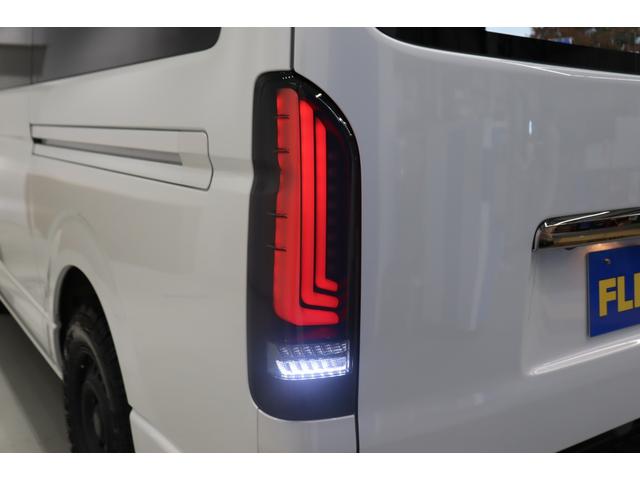 ハイエースバン スーパーGL ダークプライムII ディーゼル2WD T-FORCE アルティメット2テール NC-1/16インチAW ダンロップタイヤ 寒冷地仕様 ベッド シートカバー 7インチナビ ETC PVM デジタルミラー ドラレコ パワスラ(30枚目)