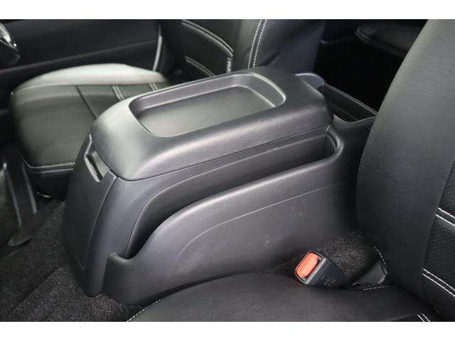 ハイエースバン スーパーGL ダークプライムII ディーゼル2WD T-FORCE アルティメット2テール NC-1/16インチAW ダンロップタイヤ 寒冷地仕様 ベッド シートカバー 7インチナビ ETC PVM デジタルミラー ドラレコ パワスラ(42枚目)