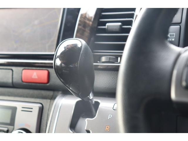 ハイエースバン スーパーGL ダークプライムII ディーゼル2WD T-FORCE アルティメット2テール NC-1/16インチAW ダンロップタイヤ 寒冷地仕様 ベッド シートカバー 7インチナビ ETC PVM デジタルミラー ドラレコ パワスラ(67枚目)