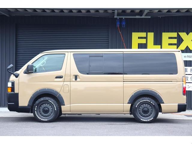 ハイエースバン ロングスーパーGL 4WD Renoca Coast Lines丸目フェイス 専用シートカバー/ベットキット フローリングパネル 木目コンビハンドル フルセグナビ/フリップダウンモニター JAOSオーバーフェンダー(16枚目)