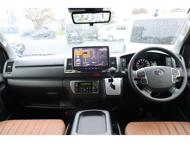 ハイエースバン ロングスーパーGL アースカラーパッケージ BIG-X11インチナビ ブラウンシートカバー/ベットキット パノラミックビューモニター/デジタルインナーミラー 両側パワースライドドア T-Forceフロントエアロ(2枚目)