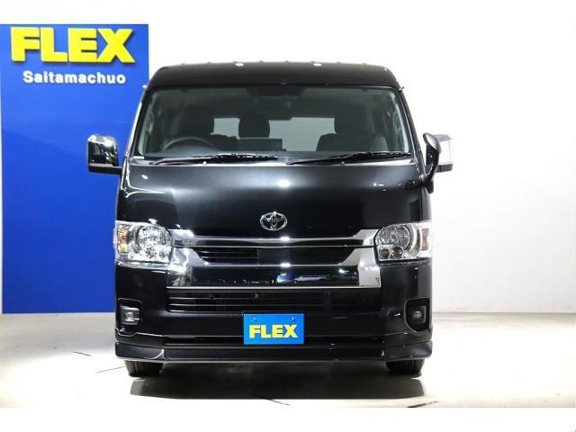 ハイエースワゴン ＧＬ　ロング　内装架装Ｖｅｒ１　フローリング施工　ベットキット　専用テーブル　ＢＩＧＸ１１インチナビ　１０インチフリップダウンモニター　パノラミックビューモニター　デジタルインナーミラー　パワースライドドア（11枚目）