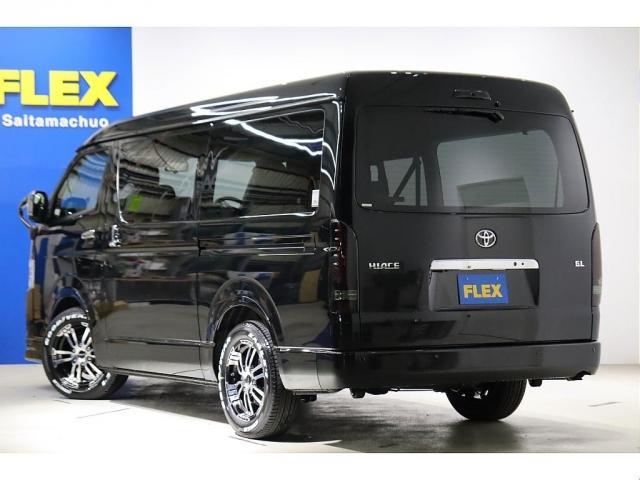ハイエースワゴン ＧＬ　ロング　内装架装Ｖｅｒ１　フローリング施工　ベットキット　専用テーブル　ＢＩＧＸ１１インチナビ　１０インチフリップダウンモニター　パノラミックビューモニター　デジタルインナーミラー　パワースライドドア（13枚目）