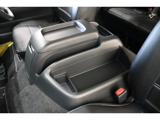 ハイエースワゴン ＧＬ　ロング　内装架装Ｖｅｒ１　フローリング施工　ベットキット　専用テーブル　ＢＩＧＸ１１インチナビ　１０インチフリップダウンモニター　パノラミックビューモニター　デジタルインナーミラー　パワースライドドア（59枚目）