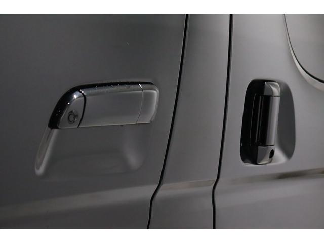 ハイエースバン スーパーＧＬ　ダークプライムＩＩ　令和５年　スーパーＧＬダークプライムＩＩＲｅｎｏｃａ　Ｃｏａｓｔ　Ｌｉｎｅｓ　ＬＥＤ角目フェイス　ＢＩＧＸ１１インチナビ　ＥＴＣ　ベットキット　ＰＶＭ　デジタルインナーミラー　クリアランスソナー（34枚目）