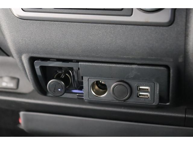 ハイエースバン スーパーＧＬ　ダークプライムＩＩ　令和５年　スーパーＧＬダークプライムＩＩＲｅｎｏｃａ　Ｃｏａｓｔ　Ｌｉｎｅｓ　ＬＥＤ角目フェイス　ＢＩＧＸ１１インチナビ　ＥＴＣ　ベットキット　ＰＶＭ　デジタルインナーミラー　クリアランスソナー（58枚目）