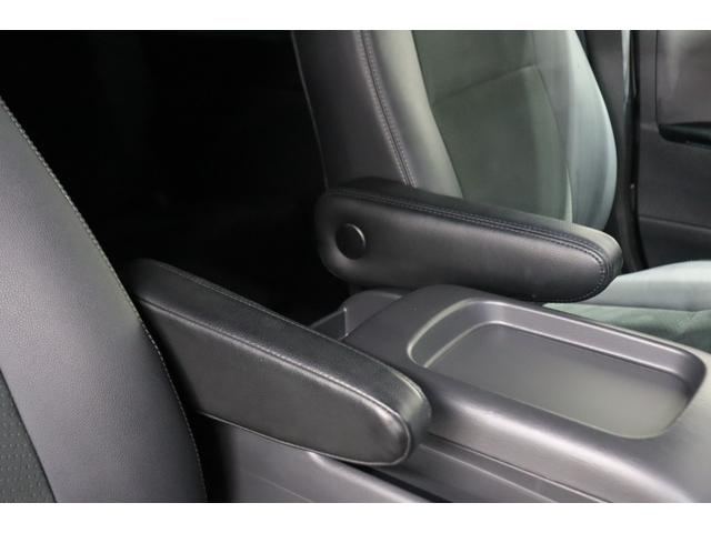 ハイエースバン スーパーＧＬ　ダークプライムＩＩ　令和５年　スーパーＧＬダークプライムＩＩＲｅｎｏｃａ　Ｃｏａｓｔ　Ｌｉｎｅｓ　ＬＥＤ角目フェイス　ＢＩＧＸ１１インチナビ　ＥＴＣ　ベットキット　ＰＶＭ　デジタルインナーミラー　クリアランスソナー（75枚目）