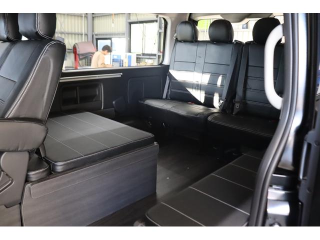 ハイエースワゴン ＧＬ　内装架装Ｖｅｒ１　ガソリン４ＷＤ　Ｔ－ＦＯＲＣＥ　プレステージテール　オープンカントリータイヤ　１６インチＡＷ　ＲｅＣｌａｓｓｉｃグリル　シートカバー　アルパインナビ　１２．８インチモニター　ＨＤＭＩ（77枚目）
