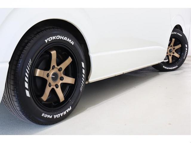 ハイエースワゴン GL 内装架装アレンジS ロングスライドシート搭載 フルフラット/対面対座OK アルパイン8インチナビ/フリップダウンモニター パワースライドドア 2インチダウン バットフェイスボンネット 17インチAW(17枚目)