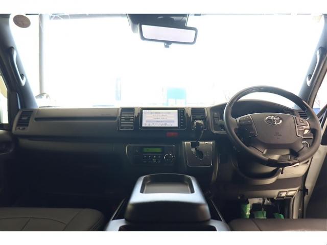 ハイエースバン フロア施工 デジタルインナーミラー パノラミックビューモニター パワースライドドア クリアランスソナー 7インチナビETC 16インチアルミホイル LEDテールランプ ルーフスピーカー ダウンライト(2枚目)