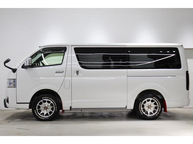 ハイエースバン フロア施工 デジタルインナーミラー パノラミックビューモニター パワースライドドア クリアランスソナー 7インチナビETC 16インチアルミホイル LEDテールランプ ルーフスピーカー ダウンライト(15枚目)