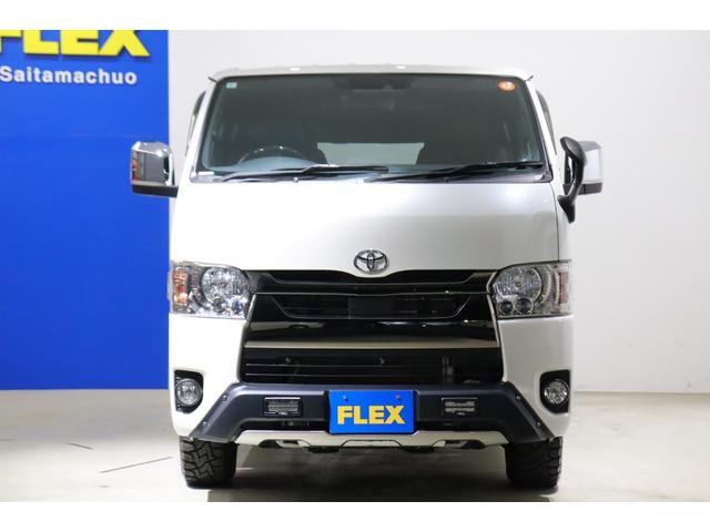 ハイエースバン フロア施工 デジタルインナーミラー パノラミックビューモニター パワースライドドア クリアランスソナー 7インチナビETC 16インチアルミホイル LEDテールランプ ルーフスピーカー ダウンライト(22枚目)