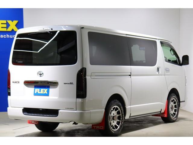 ハイエースバン フロア施工 デジタルインナーミラー パノラミックビューモニター パワースライドドア クリアランスソナー 7インチナビETC 16インチアルミホイル LEDテールランプ ルーフスピーカー ダウンライト(25枚目)