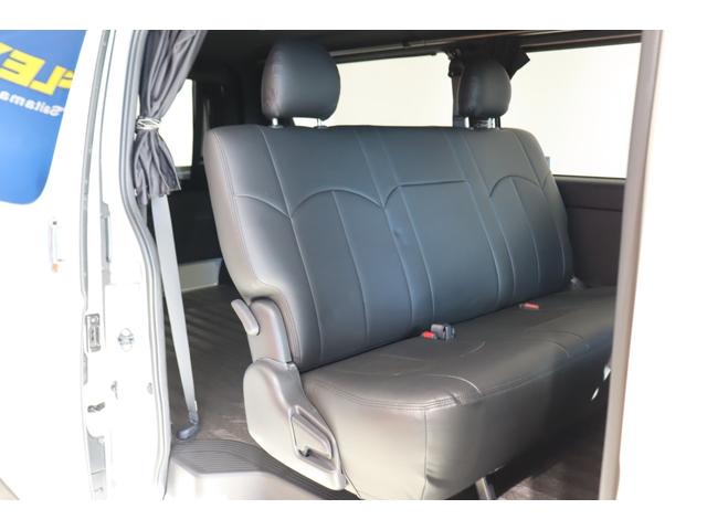 ハイエースバン フロア施工 デジタルインナーミラー パノラミックビューモニター パワースライドドア クリアランスソナー 7インチナビETC 16インチアルミホイル LEDテールランプ ルーフスピーカー ダウンライト(63枚目)