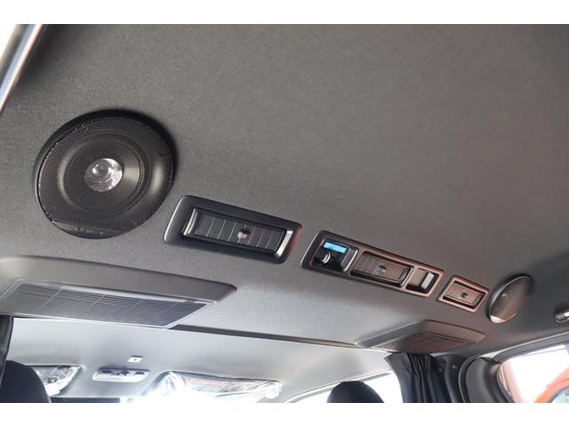 ハイエースバン フロア施工 デジタルインナーミラー パノラミックビューモニター パワースライドドア クリアランスソナー 7インチナビETC 16インチアルミホイル LEDテールランプ ルーフスピーカー ダウンライト(74枚目)